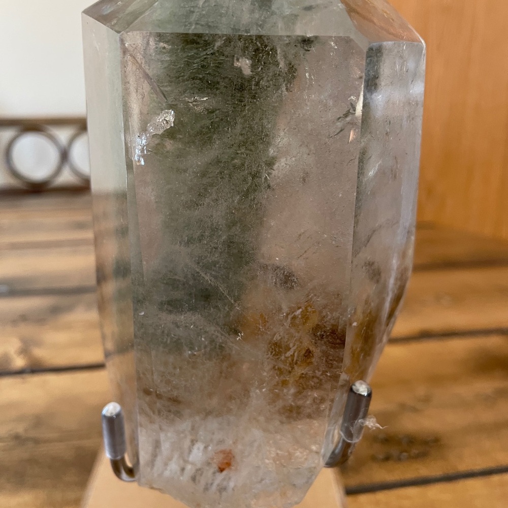 Natural Quartz Crystal Point - Picture 13 of 15